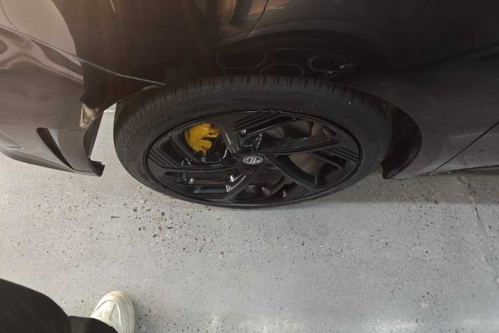 Used MG 6 2021 Pro 1.5T Automatic Trophy Luxury Edition Left Front Wheel Hub