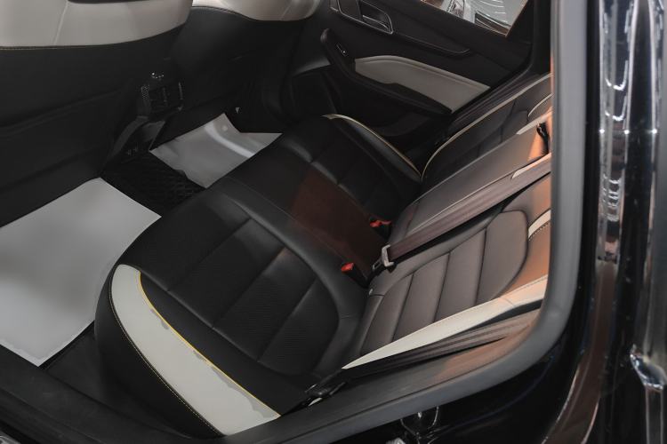 Used MG 6 2021 Pro 1.5T Automatic Trophy Luxury Edition Left Rear Seat