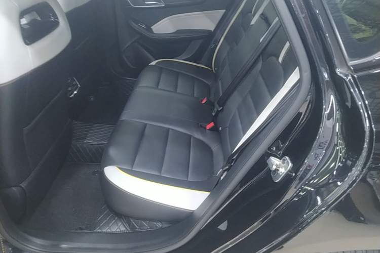 Used MG 6 2021 Pro 1.5T Automatic Trophy Luxury Edition Left Rear Seat
