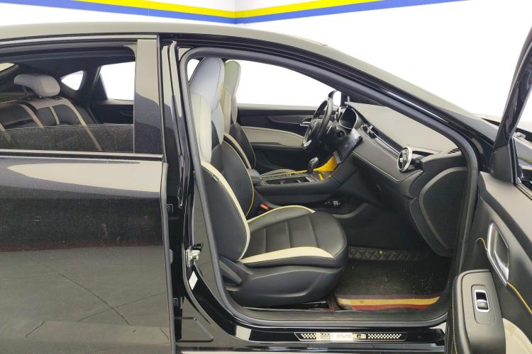 Used MG 6 2021 Pro 1.5T Automatic Trophy Luxury Edition Right Front Seat