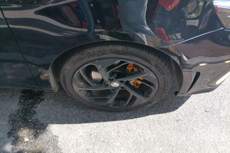 Used MG 6 2021 Pro 1.5T Automatic Trophy Flagship Edition Right Front Wheel Hub