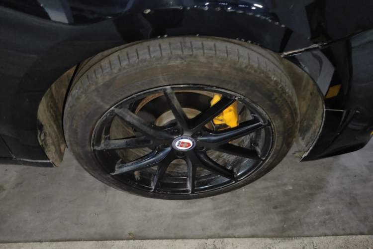 Used MG 6 2021 Pro 1.5T Automatic Trophy Smart Drive Flagship Edition Right Front Wheel Hub