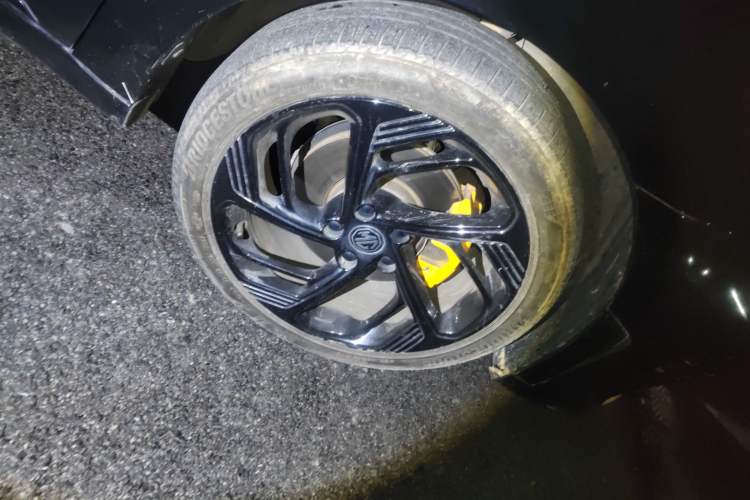 Used MG 6 2021 Pro 1.5T Automatic Trophy Flagship Edition Right Front Wheel Hub