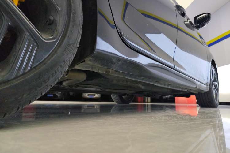 Used MG 6 2021 Pro 1.5T Automatic Trophy Luxury Edition Right Side Sill