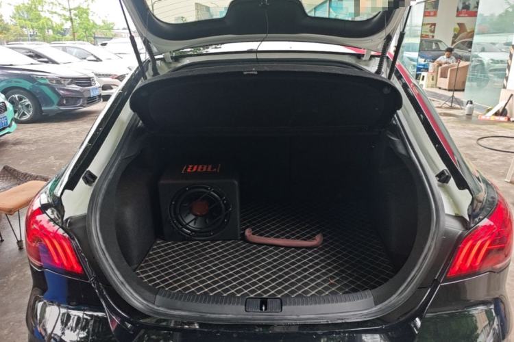Used MG 6 2021 1.5T Automatic Lingchao Edition Trunk