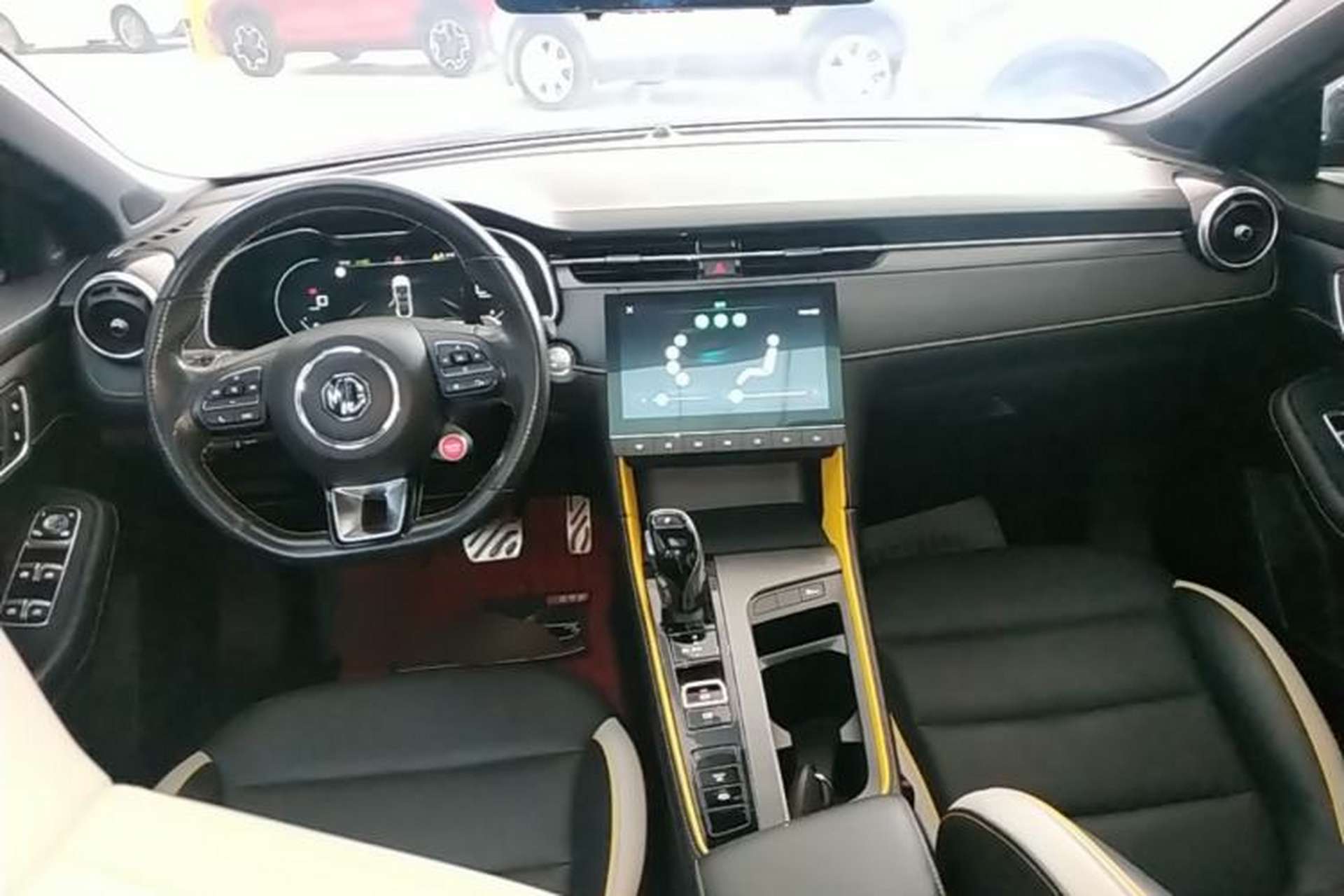 Used MG 6 2021 Pro 1.5T Automatic Trophy Luxury Edition Center Console