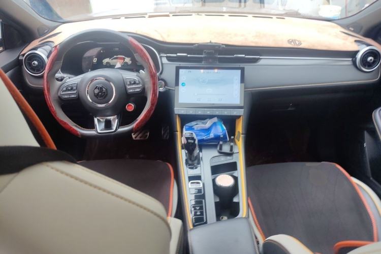 Used MG 6 2021 Pro 1.5T Automatic Trophy Flagship Edition Center Console