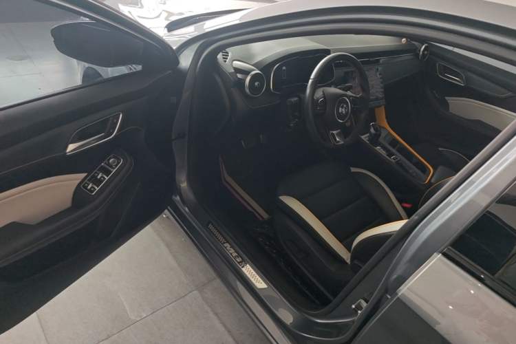Used MG 6 2021 Pro 1.5T Automatic Trophy Luxury Edition Driver Seat