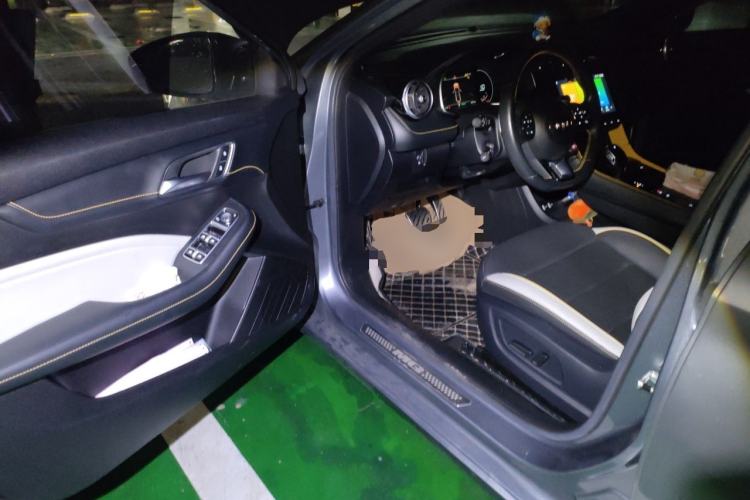 Used MG 6 2021 Pro 1.5T Automatic Trophy Luxury Edition Driver Seat