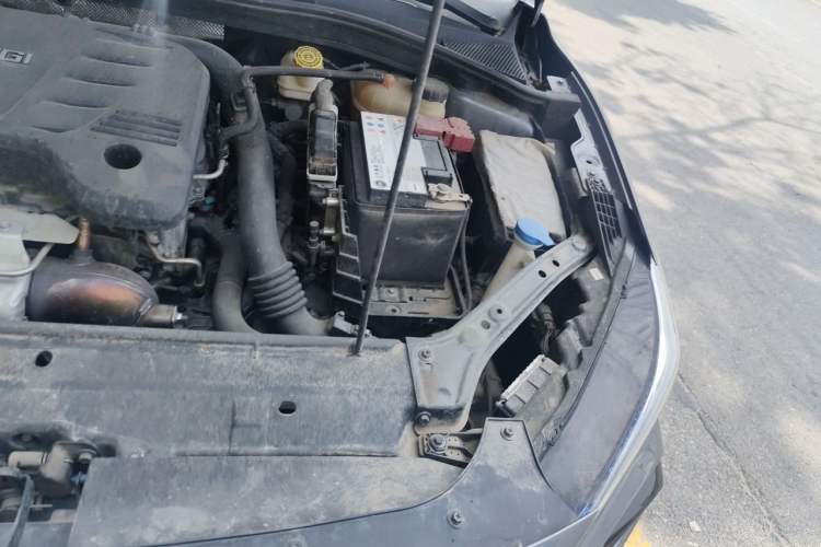 Used MG 6 2021 Pro 1.5T Automatic Trophy Luxury Edition Engine Bay Left