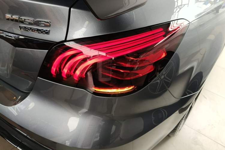 Used MG 6 2021 Pro 1.5T Automatic Trophy Luxury Edition Exterior 3