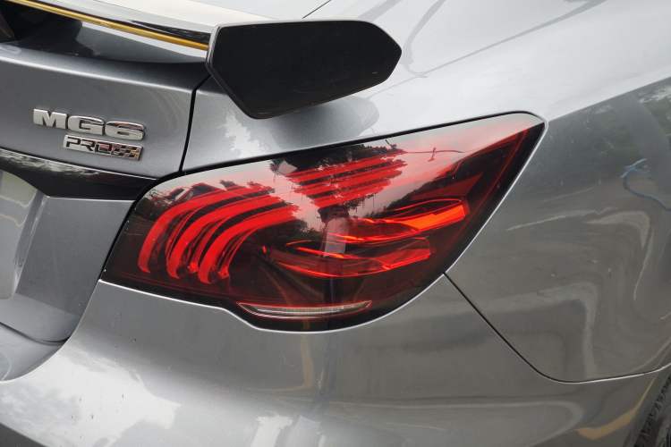 Used MG 6 2021 Pro 1.5T Automatic Trophy Luxury Edition Exterior 4