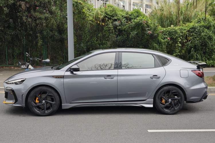 Used MG 6 2021 Pro 1.5T Automatic Trophy Luxury Edition Exterior 8