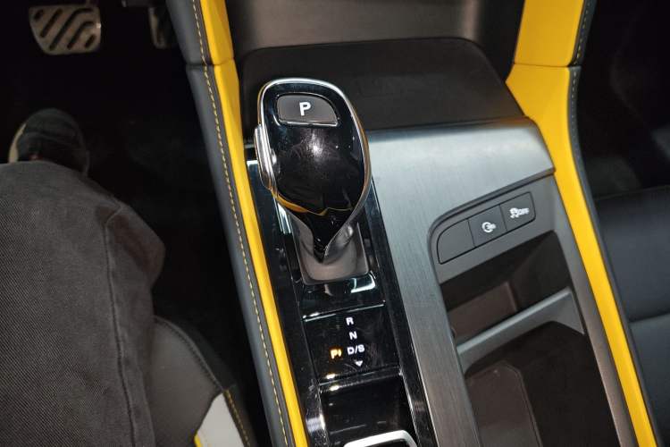Used MG 6 2021 Pro 1.5T Automatic Trophy Smart Drive Flagship Edition Gear Lever