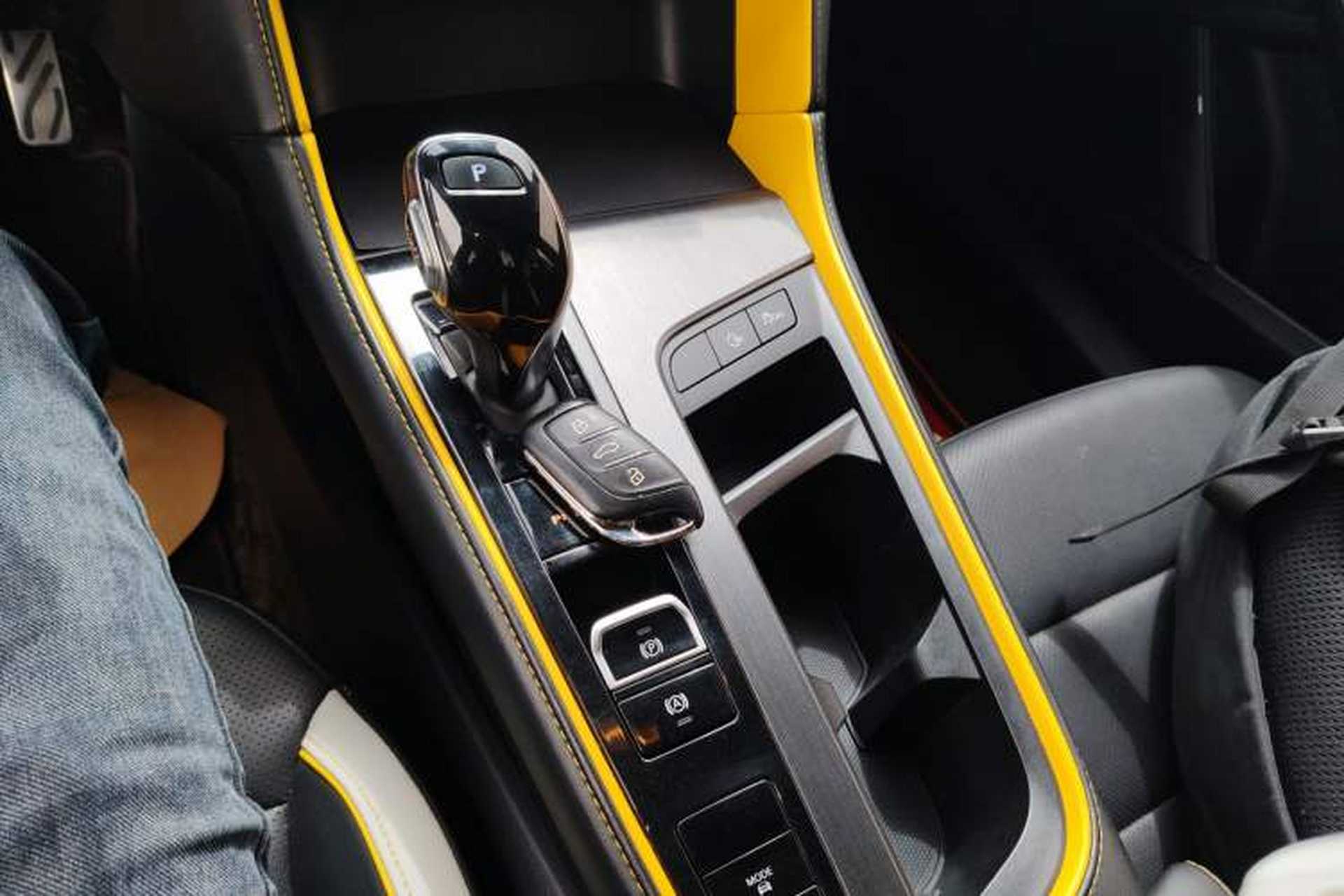 Used MG 6 2021 Pro 1.5T Automatic Trophy Flagship Edition Gear Lever