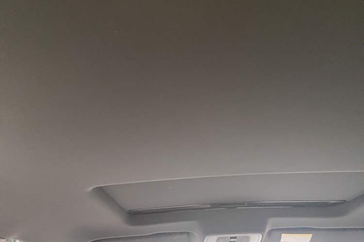Used MG 6 2021 Pro 1.5T Automatic Trophy Luxury Edition Headliner