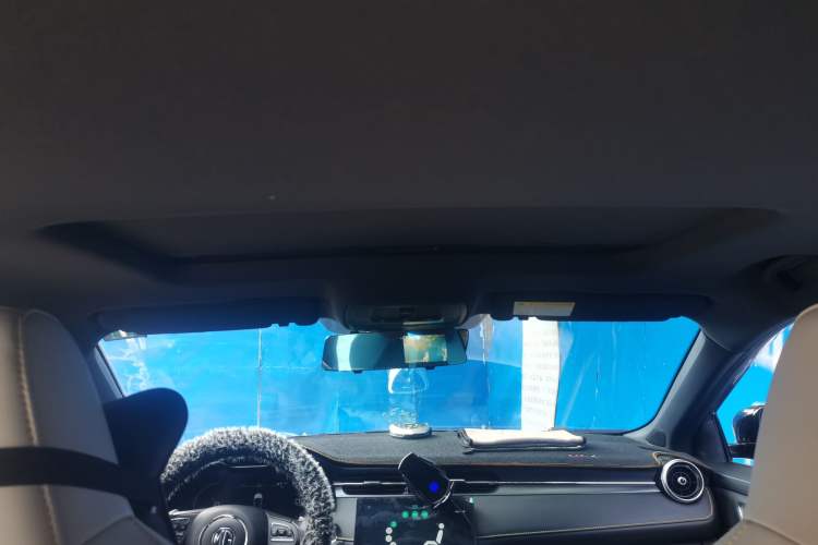 Used MG 6 2021 Pro 1.5T Automatic Trophy Luxury Edition Headliner
