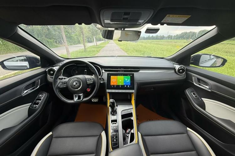 Used MG 6 2021 Pro 1.5T Automatic Trophy Luxury Edition Interior 1