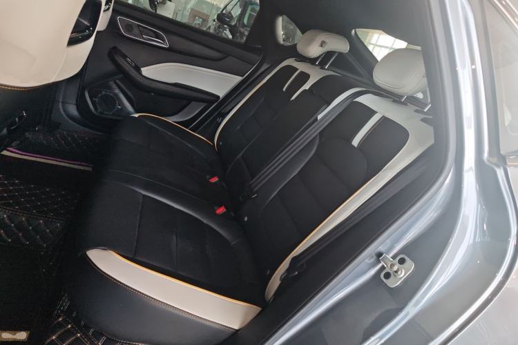Used MG 6 2021 Pro 1.5T Automatic Trophy Luxury Edition Left Rear Seat