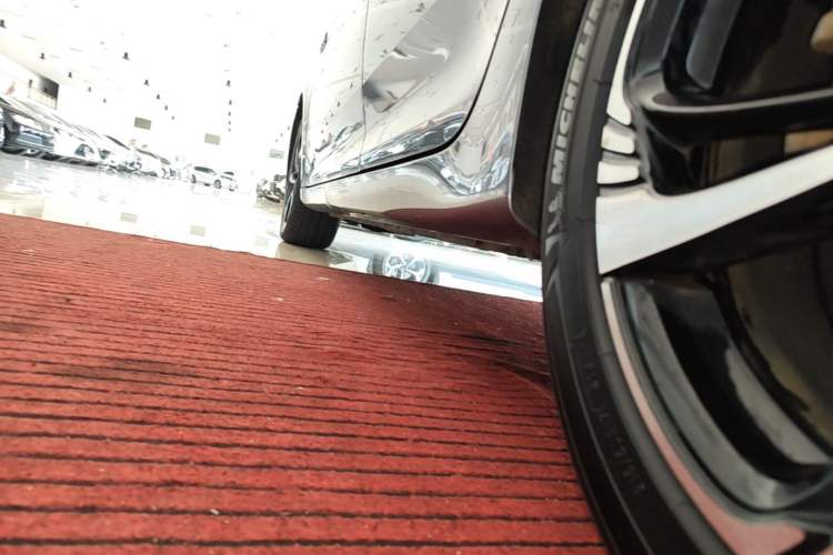 Used MG 6 2021 1.5T Automatic Lingchao Edition Left Side Sill