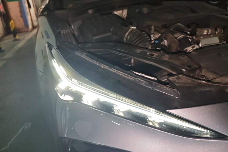 Used MG 6 2021 Pro 1.5T Automatic Trophy Luxury Edition Right Front Headlight