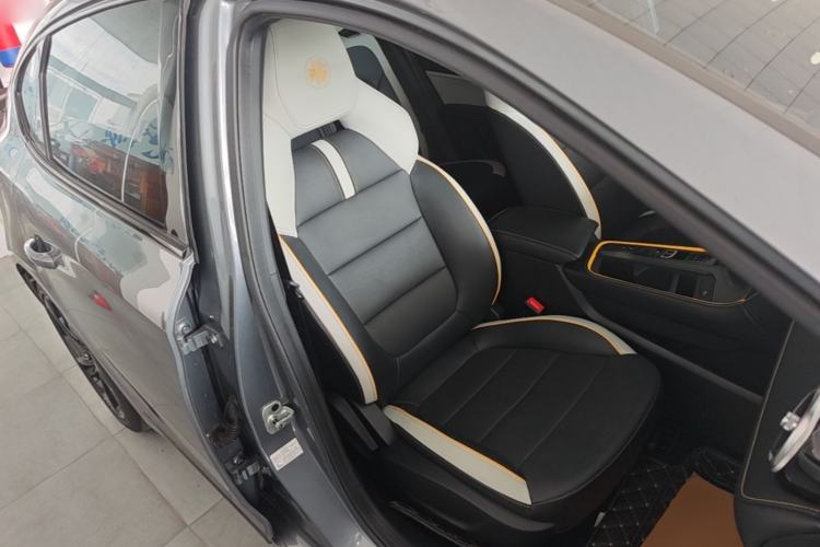Used MG 6 2021 Pro 1.5T Automatic Trophy Luxury Edition Right Front Seat