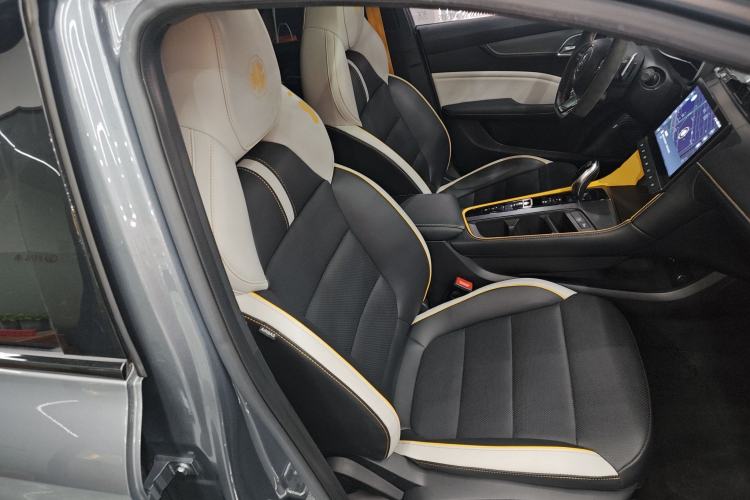 Used MG 6 2021 Pro 1.5T Automatic Trophy Smart Drive Flagship Edition Right Front Seat