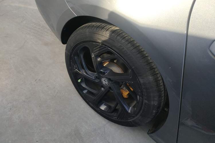 Used MG 6 2021 Pro 1.5T Automatic Trophy Smart Drive Flagship Edition Right Rear Wheel Hub