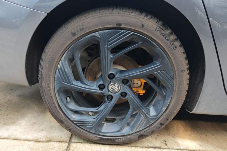 Used MG 6 2021 Pro 1.5T Automatic Trophy Flagship Edition Right Rear Wheel Hub