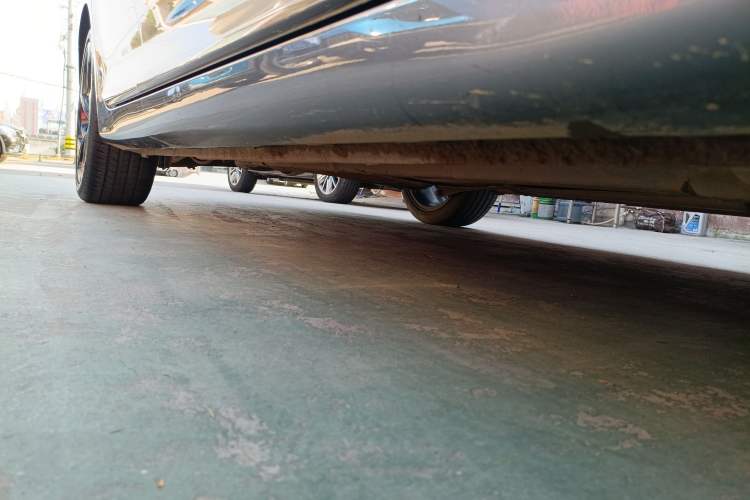 Used MG 6 2021 Pro 1.5T Automatic Trophy Luxury Edition Right Side Sill