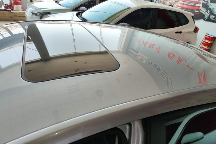 Used MG 6 2021 1.5T Automatic Lingchao Edition Roof