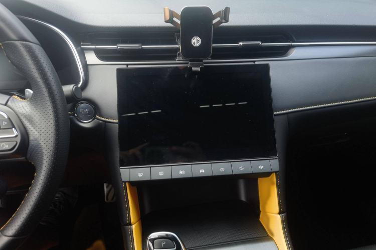 Used MG 6 2021 Pro 1.5T Automatic Trophy Luxury Edition Audio And AC Panel