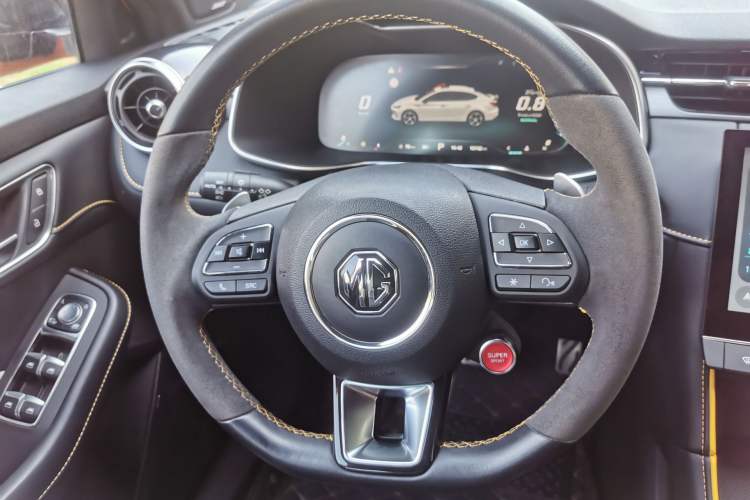 Used MG 6 2021 Pro 1.5T Automatic Trophy Smart Drive Flagship Edition Audio And AC Panel