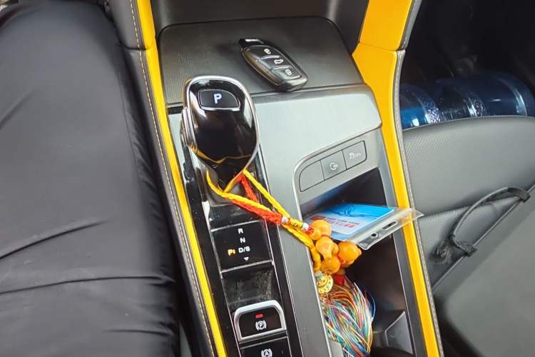 Used MG 6 2021 Pro 1.5T Automatic Trophy Flagship Edition Gear Lever