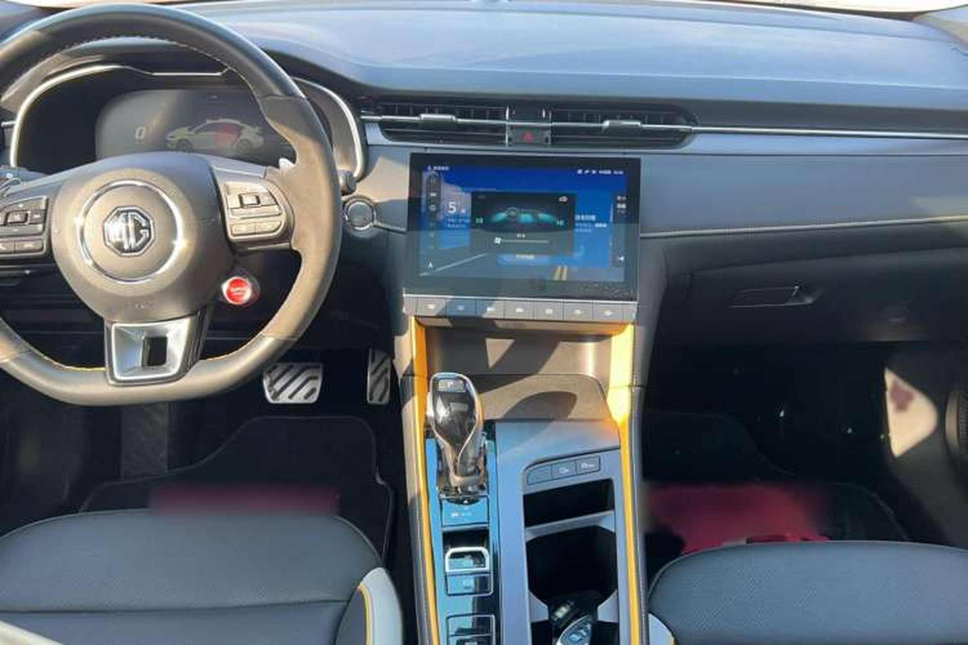 Used MG 6 2021 Pro 1.5T Automatic Trophy Flagship Edition Interior 3