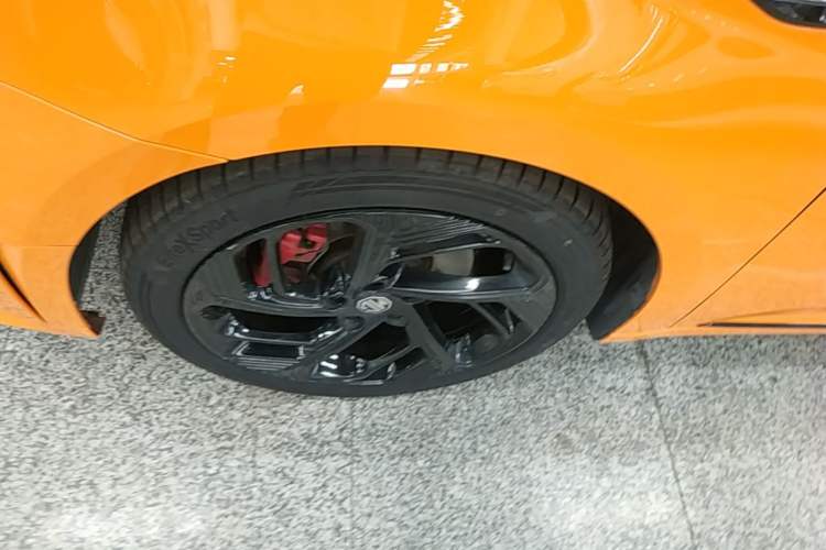 Used MG 6 2021 Pro 1.5T Automatic Trophy Smart Drive Flagship Edition Left Front Wheel Hub