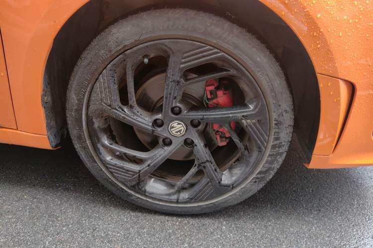 Used MG 6 2021 Pro 1.5T Automatic Trophy Flagship Edition Right Front Wheel Hub