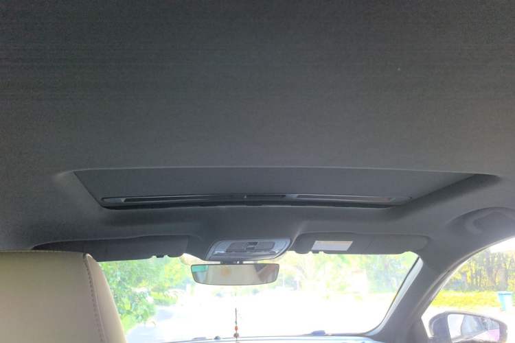 Used MG 6 2021 Pro 1.5T Automatic Trophy Luxury Edition Headliner