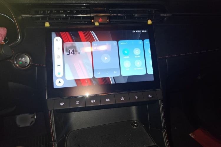 Used MG 6 2021 1.5T Automatic Lingchao Smart Edition Audio And AC Panel