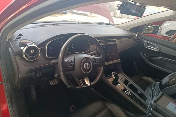 Used MG 6 2021 1.5T Automatic Lingchao Smart Edition Center Console