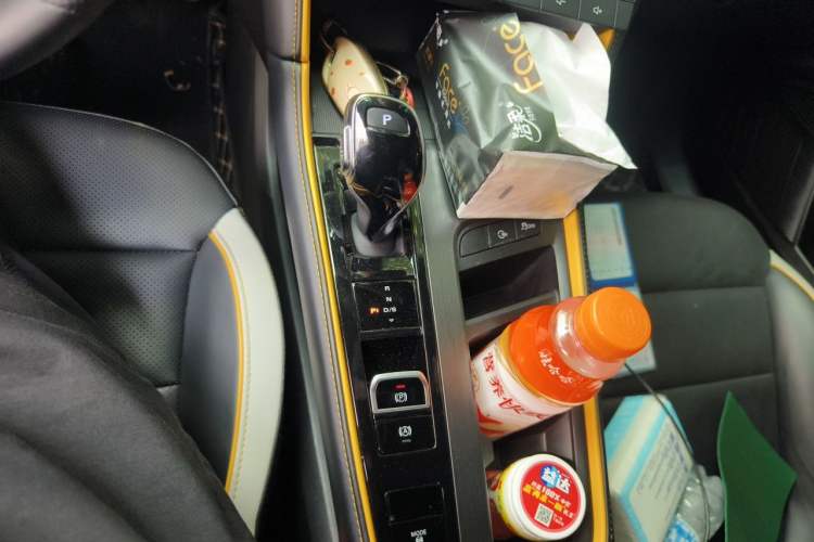 Used MG 6 2021 Pro 1.5T Automatic Trophy Flagship Edition Gear Lever