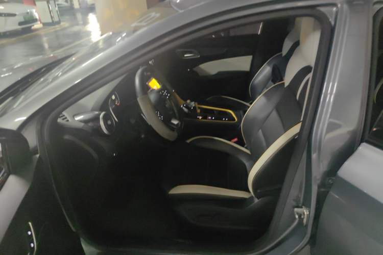 Used MG 6 2021 Pro 1.5T Automatic Trophy Luxury Edition Left Front Seat