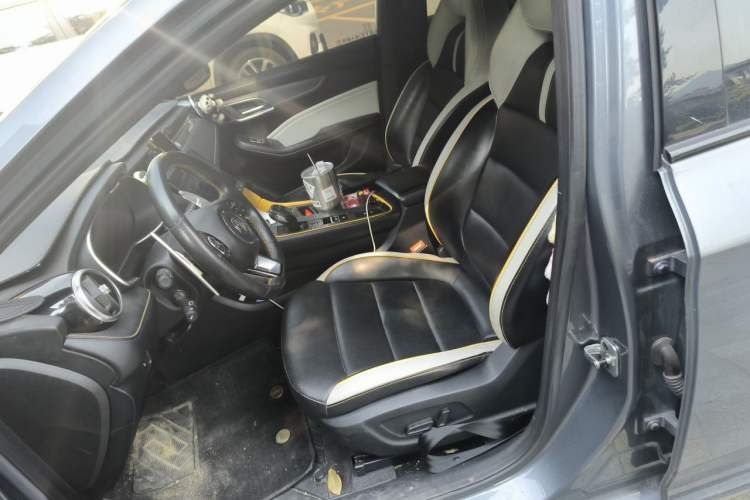 Used MG 6 2021 Pro 1.5T Automatic Trophy Luxury Edition Left Front Seat
