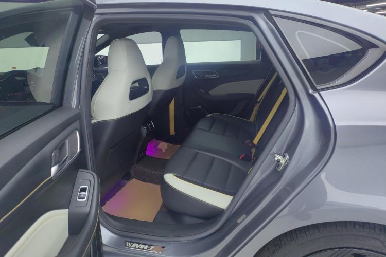 Used MG 6 2021 Pro 1.5T Automatic Trophy Smart Drive Flagship Edition Left Rear Seat