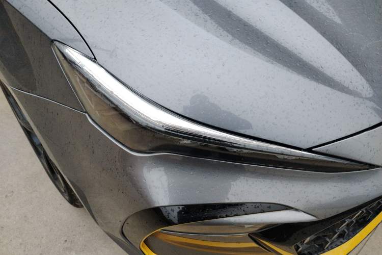Used MG 6 2021 Pro 1.5T Automatic Trophy Luxury Edition Right Front Headlight