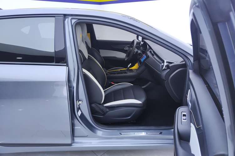 Used MG 6 2021 Pro 1.5T Automatic Trophy Flagship Edition Right Front Seat