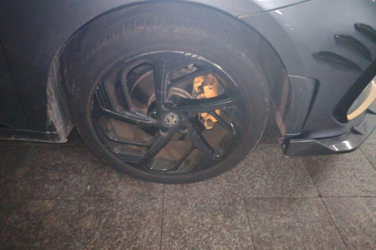 Used MG 6 2021 Pro 1.5T Automatic Trophy Luxury Edition Right Front Wheel Hub