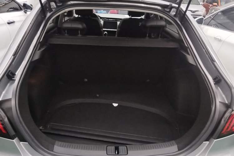 Used MG 6 2021 1.5T Automatic Lingchao Edition Trunk