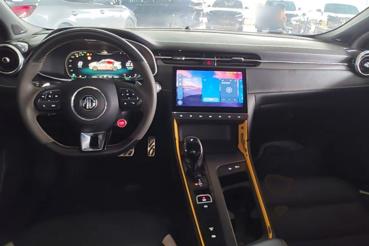 Used MG 6 2021 Pro 1.5T Automatic Trophy Flagship Edition Center Console