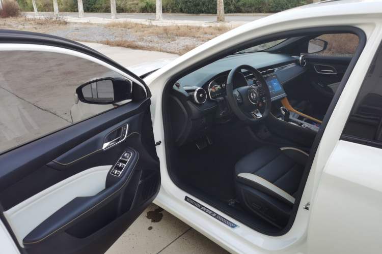 Used MG 6 2021 Pro 1.5T Automatic Trophy Flagship Edition Driver Seat